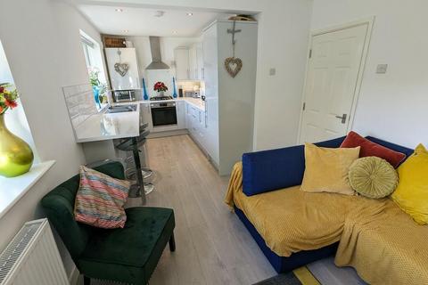 undefined, Elmdon Close, Solihull