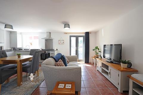 3 Bath Lane, Hixon, Stafford, ST18 0FG