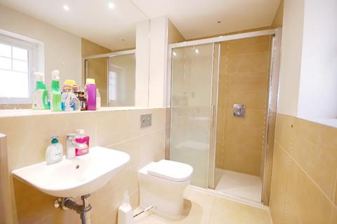 5 bedroom detached house for sale, DAISY CLOSE, LONDON, NW9 8AF