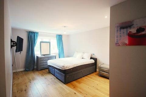 5 bedroom detached house for sale, DAISY CLOSE, LONDON, NW9 8AF