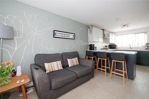 4 Meadowside Road, Baildon, Shipley, BD17 6TZ