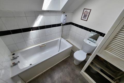 1 bedroom flat for sale, Wyndham Crescent, Cardiff CF11