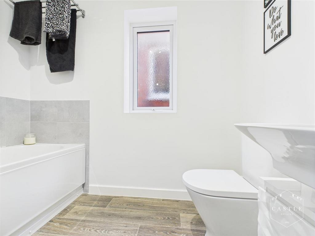 Family bathroom