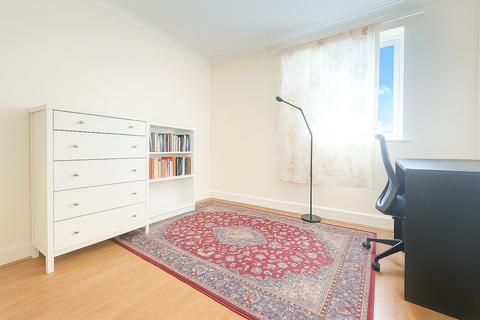 2 bedroom apartment for sale, Enton Place, Hounslow TW3