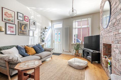 2 bedroom terraced house for sale, Edna Street, Chester, Cheshire