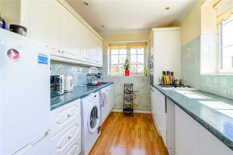 7 Bircham Close, Bingley, BD16 3DY