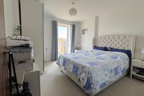 1 bedroom flat to rent, Handley Page Road, Barking IG11
