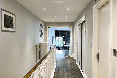 3 bedroom apartment to rent, Paddington, London W2
