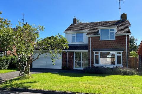 undefined, 9 Abbots Court Drive, Tewkesbury, Gloucestershire, GL20