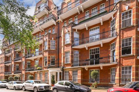3 bedroom flat for sale, Ashley Gardens, Emery Hill Street, London, SW1P
