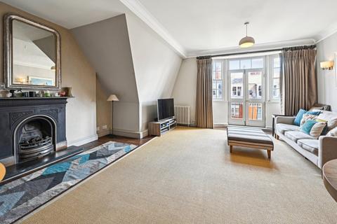 3 bedroom flat for sale, Ashley Gardens, Emery Hill Street, London, SW1P