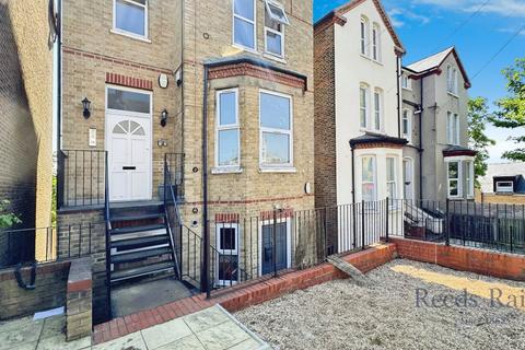 Studio for sale, Blythe Hill, London SE6