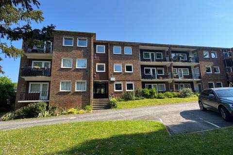 Whitfield Hill, Kearsney CT16