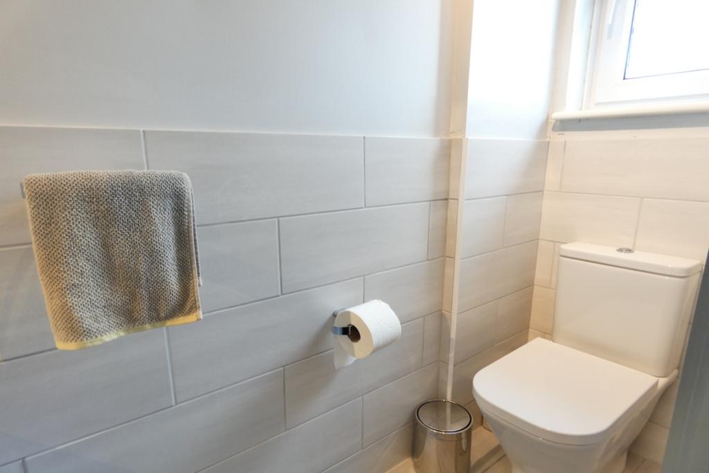 En-suite Cloakroom