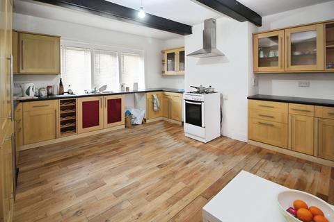 3 bedroom terraced house for sale, Church Street, West Yorkshire HD6