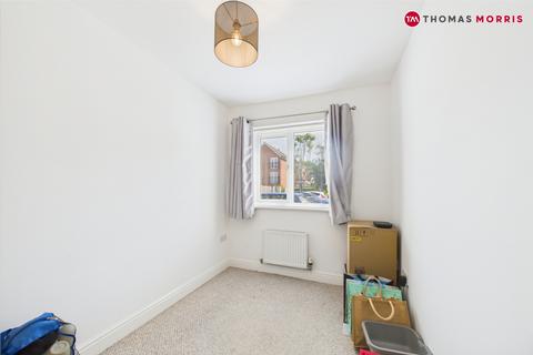 32 Braeburn Walk, Royston, SG8 5LY