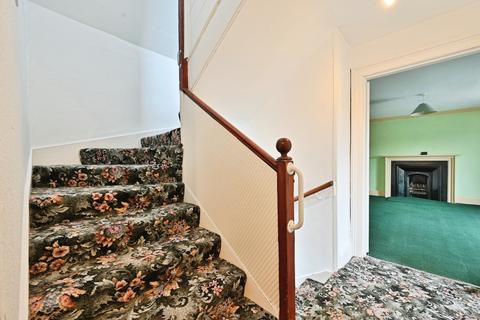 5 bedroom terraced house for sale, High Street, Highland IV18