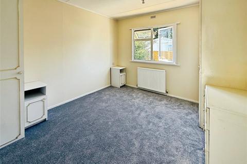 2 bedroom detached house for sale, Broxburn Park, Lincoln LN6