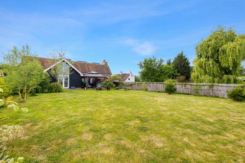 4 bedroom house for sale, St. George Road, Redhill RH1