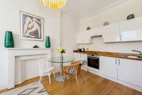1 bedroom flat to rent, Palace Gardens Terrace, Kensington, W8