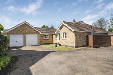 14 Edis Way, Foxton, Cambridge, CB22 6RW