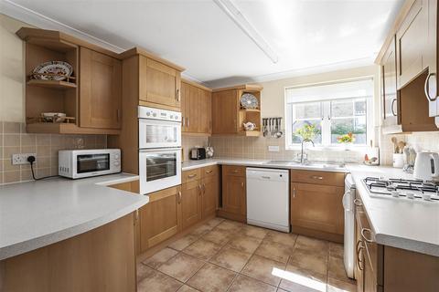 14 Edis Way, Foxton, Cambridge, CB22 6RW