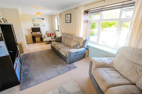 3 bedroom terraced house for sale, Washington Crescent, Newton Aycliffe