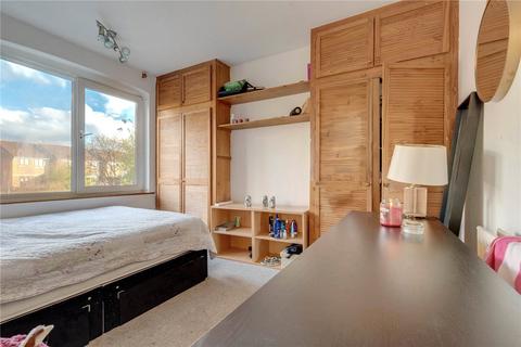 undefined, Edge Hill, Mitcham, CR4