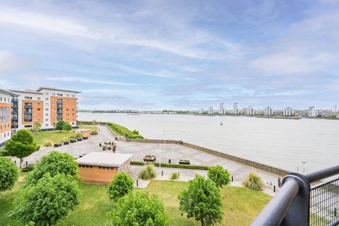 2 bedroom flat to rent, Sheerness Mews, Gallions Reach, London, E16