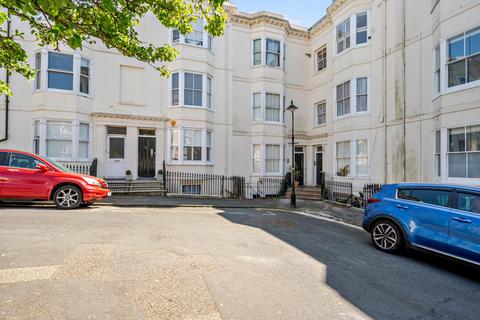 2 bedroom apartment for sale, Clarence Square, Brighton, East Sussex