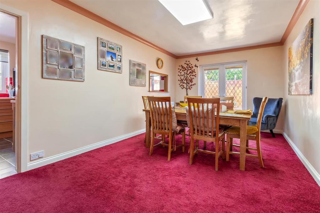 Offington Drive 86-009.jpg