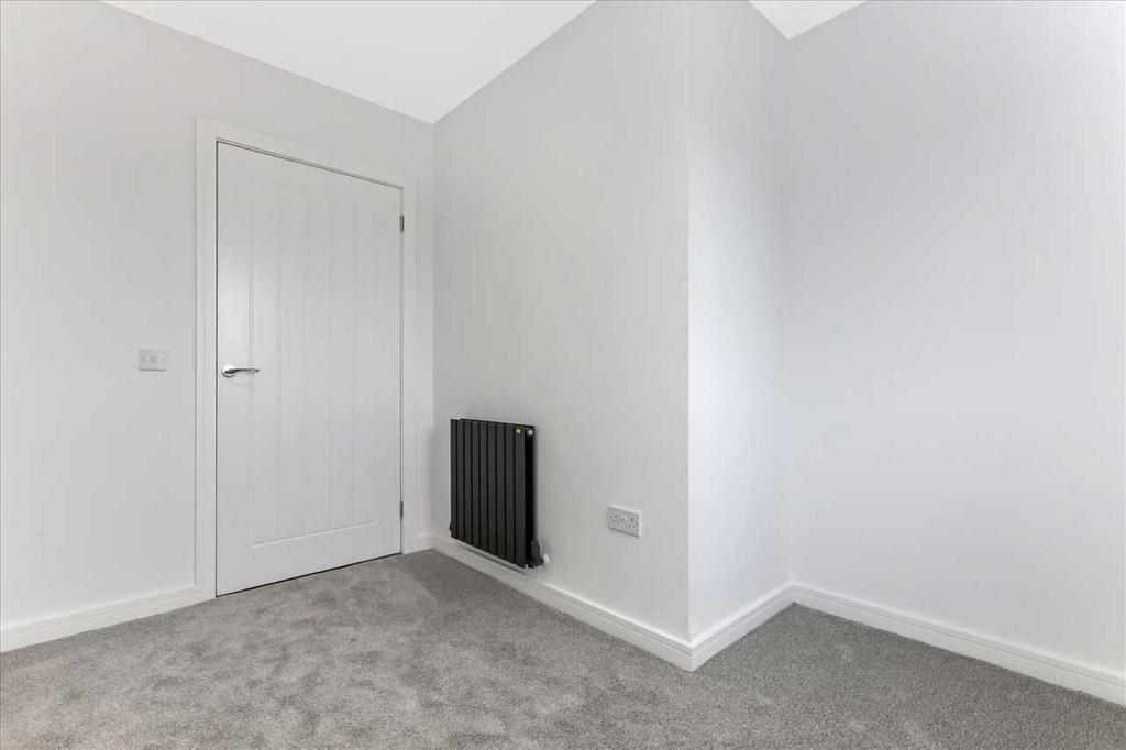 Bedroom Three (2)