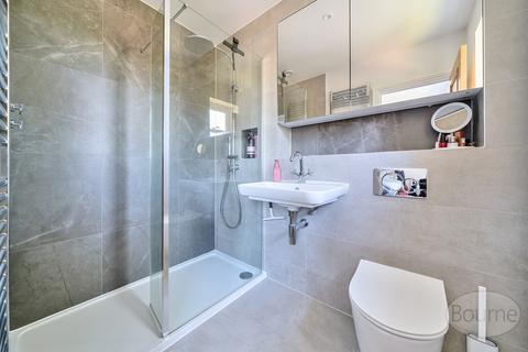 1 Consort Drive, Leatherhead, KT22 0AT