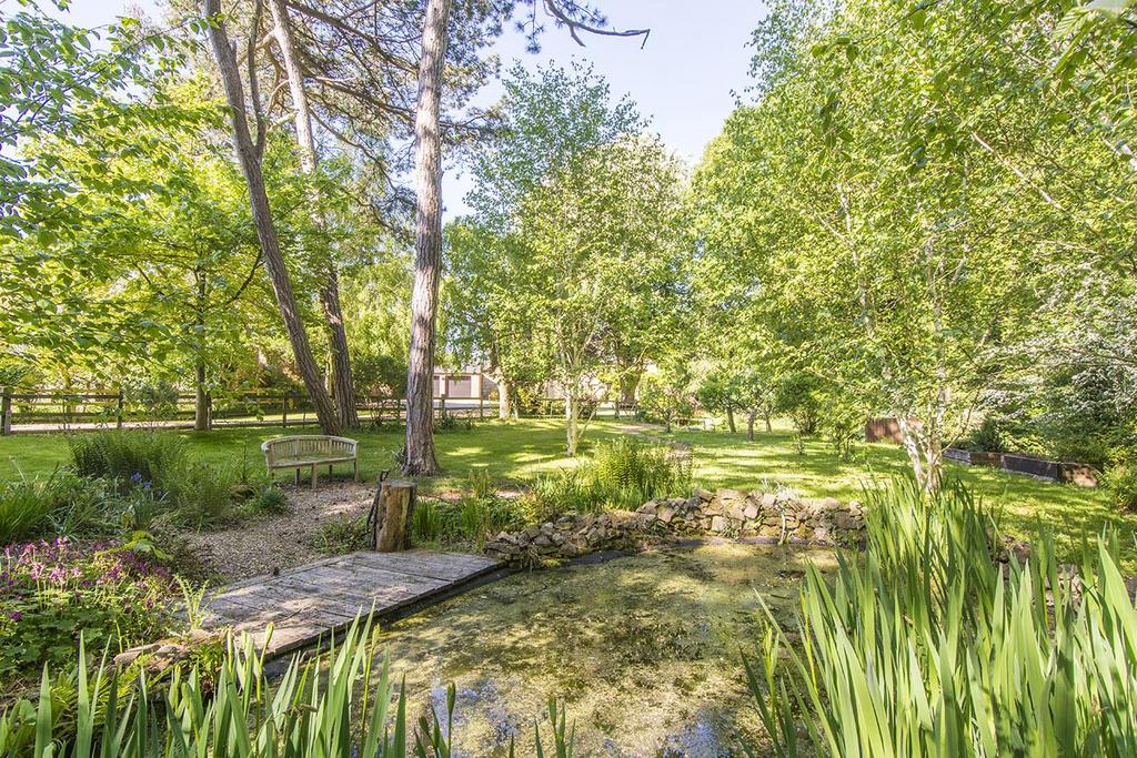 (Land Owned by Boughton Estates - Available to Ren