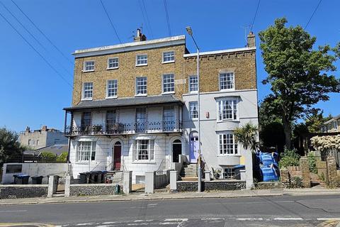 1 bedroom flat to rent, 7 Stone Road, Broadstairs