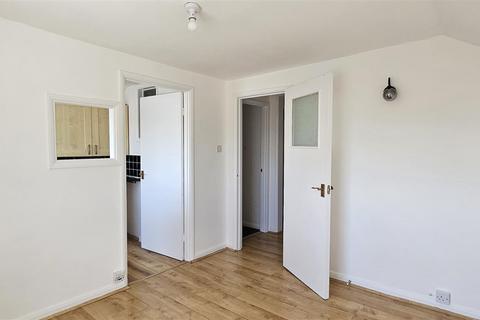 1 bedroom flat to rent, 7 Stone Road, Broadstairs