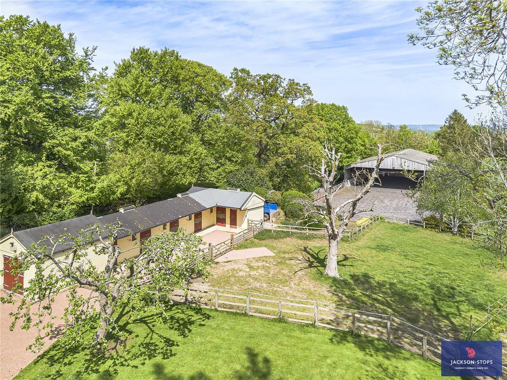 Stables &amp; Menage