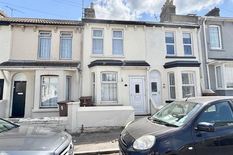 3 bedroom terraced house for sale, Wellington Road, Gillingham