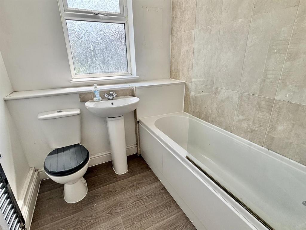 Bathroom W/C