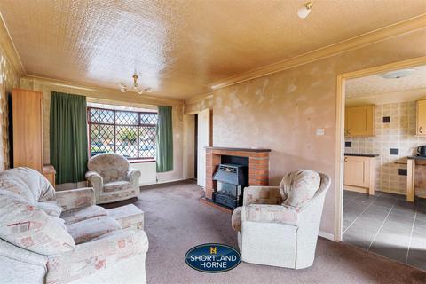 3 bedroom semi-detached house for sale, Ashburton Road, Coventry CV2