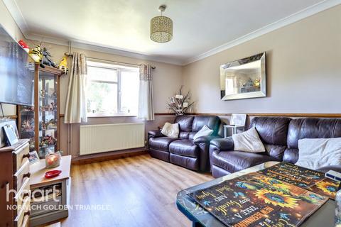 undefined, Station Road, Wymondham