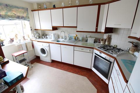 3 bedroom apartment for sale, Admiral Gardens, Cowes PO31