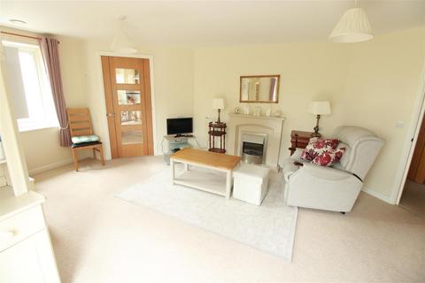 1 bedroom apartment for sale, Foxes Road, Newport PO30