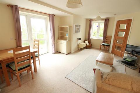 1 bedroom apartment for sale, Foxes Road, Newport PO30