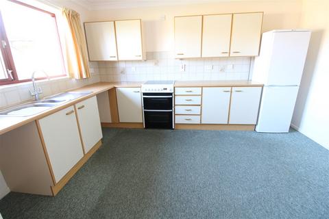 2 bedroom bungalow for sale, Fairlee Road, Newport PO30