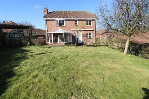 4 bedroom house for sale, Green Lane, Medham Village PO31