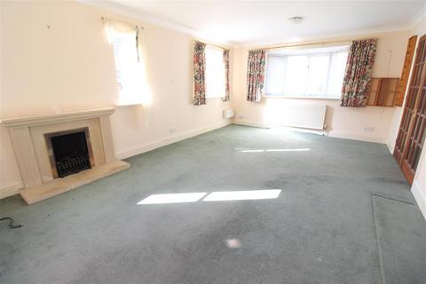 4 bedroom house for sale, Green Lane, Medham Village PO31