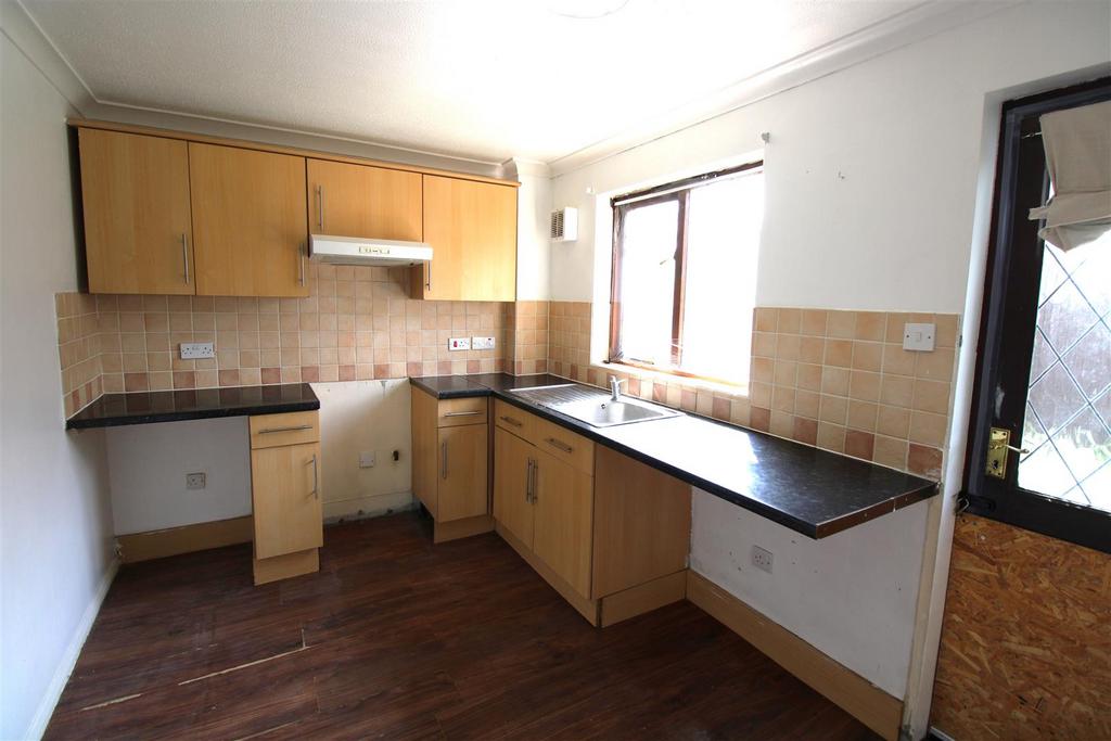 Kitchennew.JPG