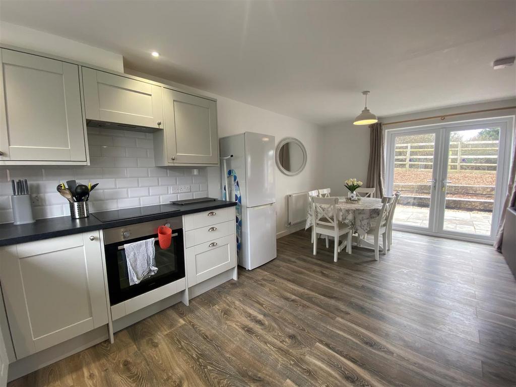 Dining Room new.jpg
