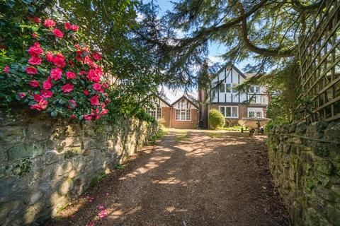 4 bedroom house for sale, Barrack Shute, Niton PO38
